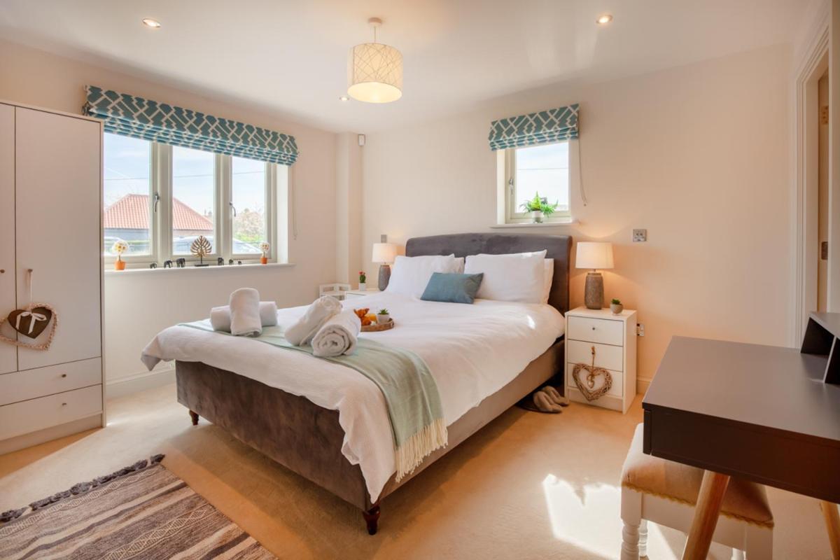 Choseley Cottage - Norfolk Cottage Agency Docking エクステリア 写真