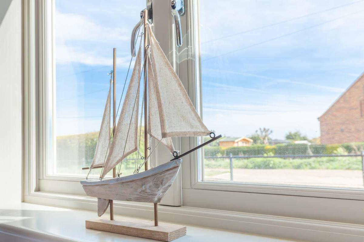 Choseley Cottage - Norfolk Cottage Agency Docking エクステリア 写真